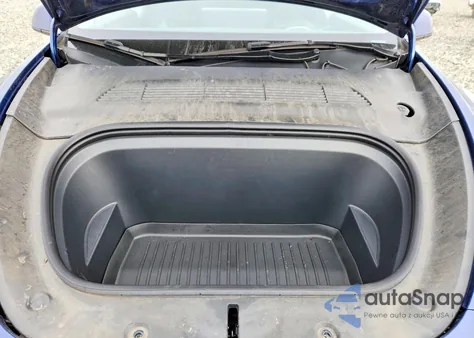 2024 Tesla Model Y from USA, damaged, VIN 7SAYGDEE2RF981833